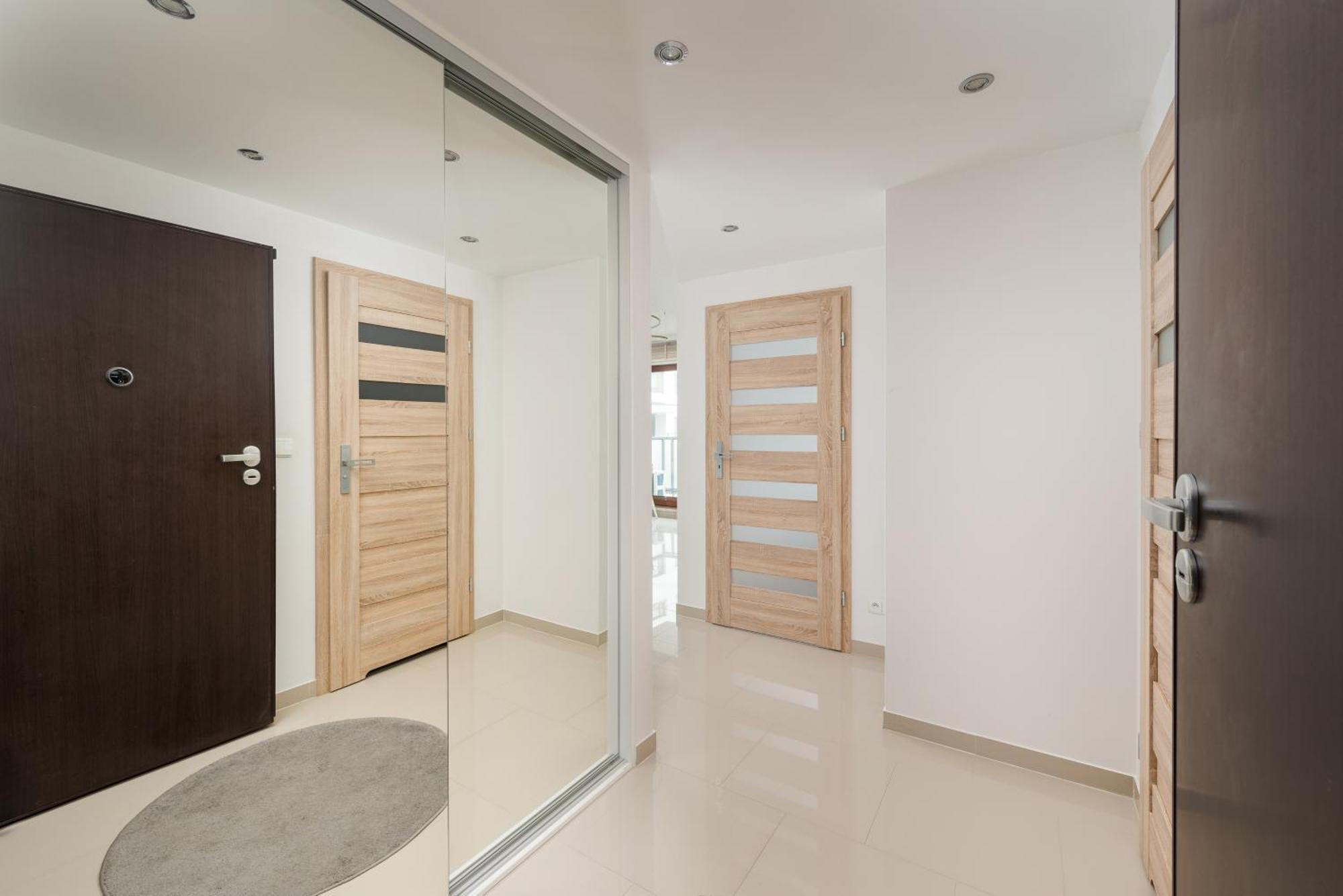 Apartament Sakura Deluxe Aparment *