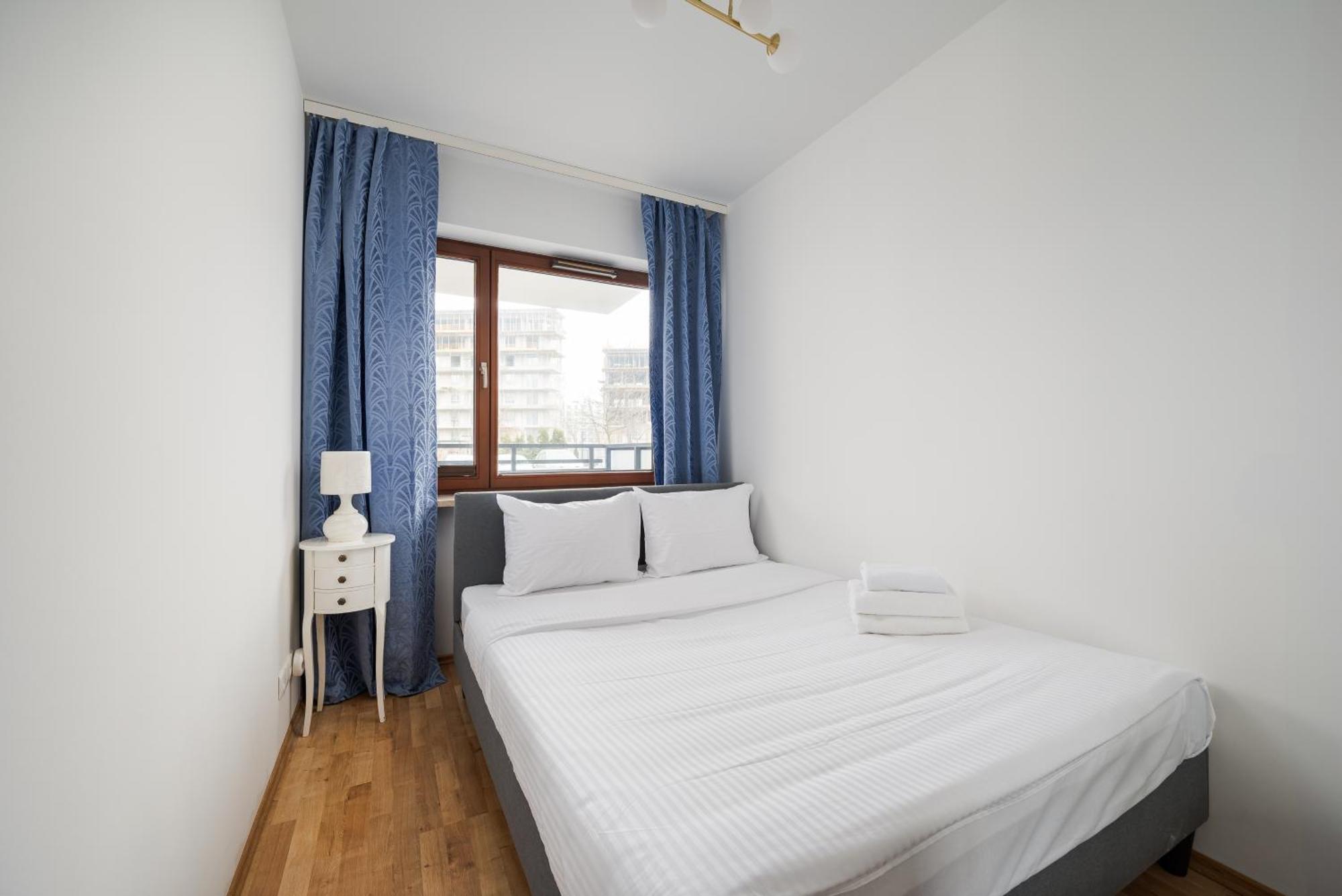 Apartament Sakura Deluxe Aparment